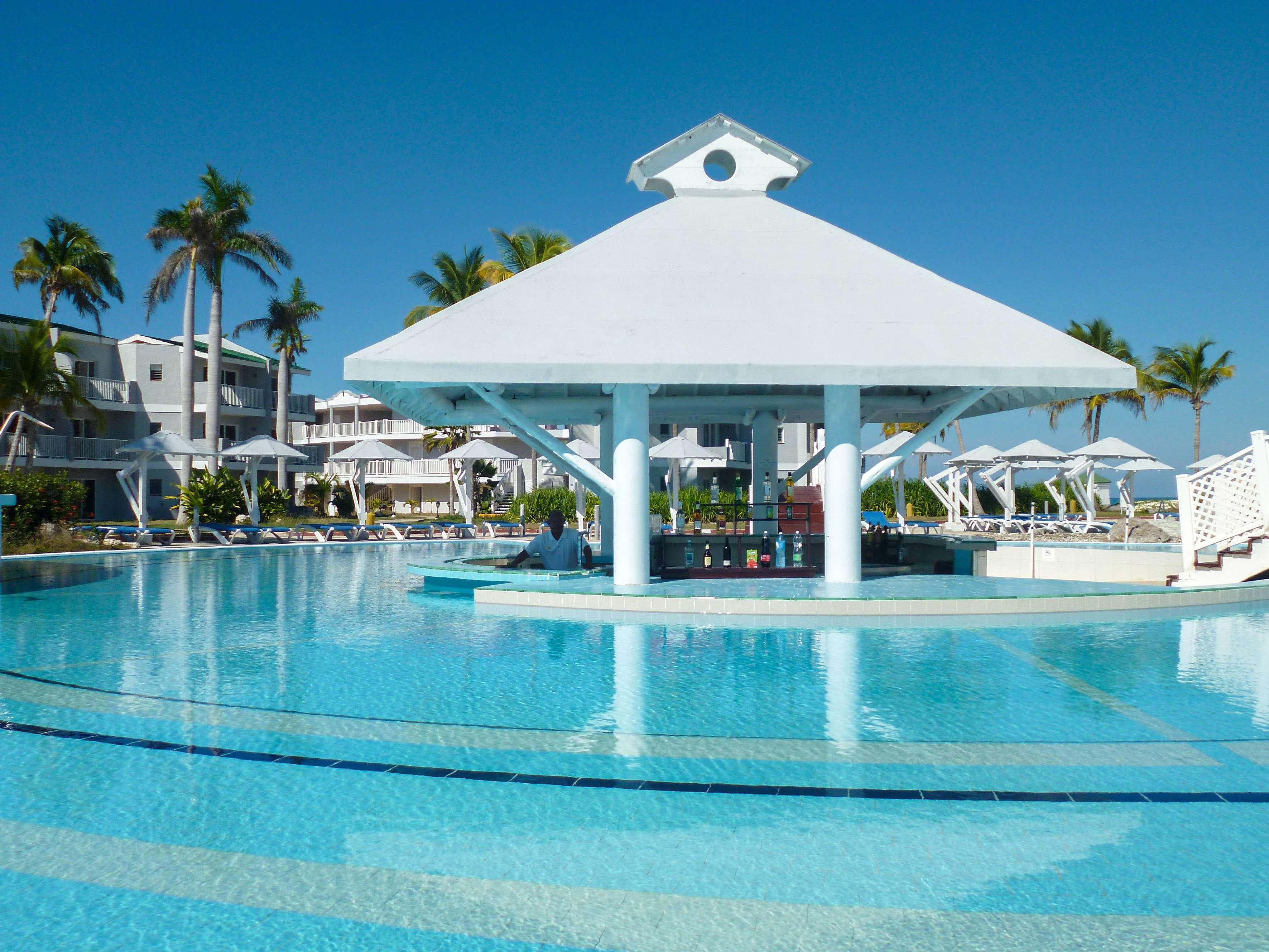 Tryp Cayo Coco Hotel Exterior photo